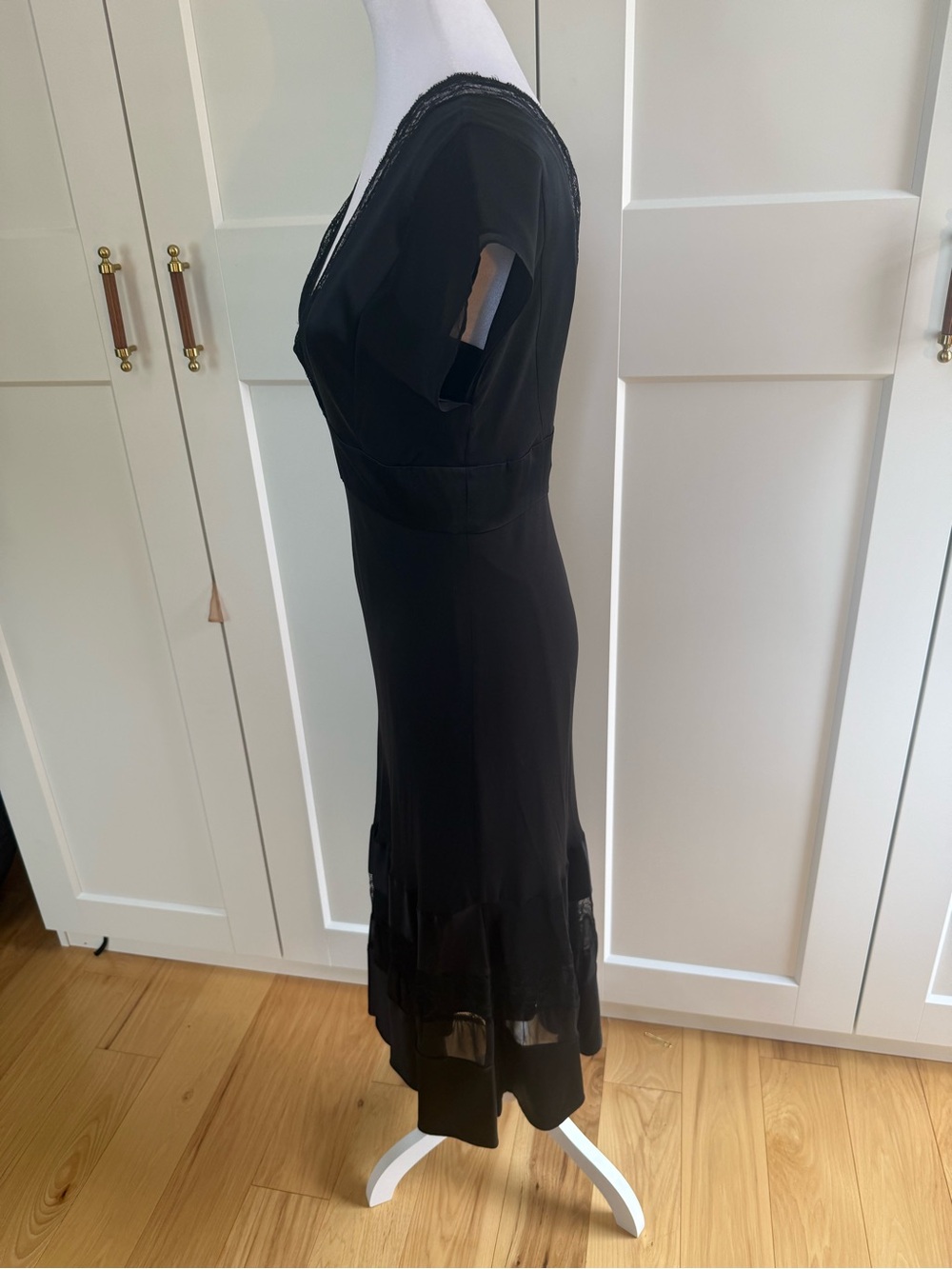 Diane Von Furstenberg Black Midi Dress with Lace Trim - Picture 9 of 12